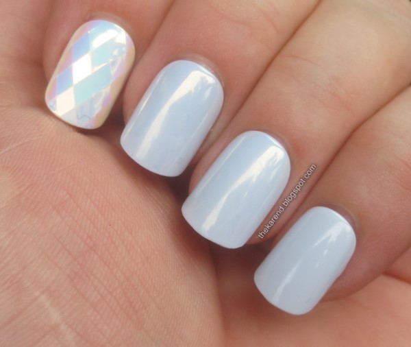 Dashing Diva Magic Press Ice Queen nails