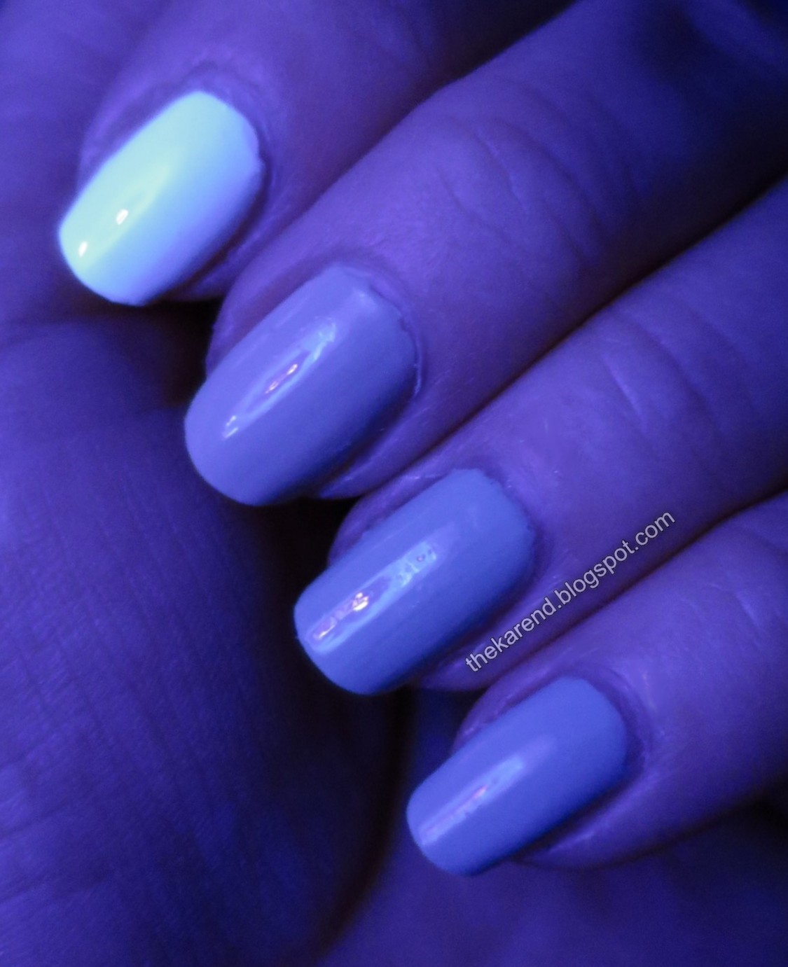 nail polish colors that glow in blacklight