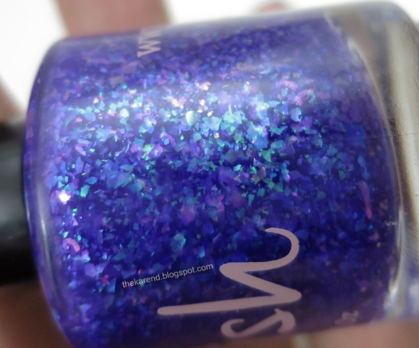 Pahlish Sky Glass