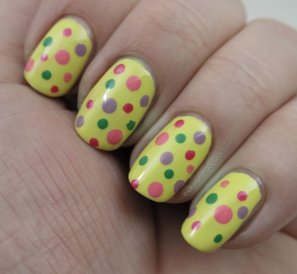 Sally Hansen Insta-Dri Jelly Belly Pina Colada dotticure