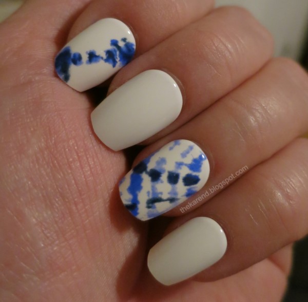 imPress press on nails in Riviera Paradise, a white and blue design