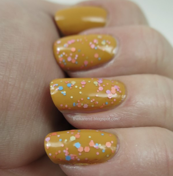 Wet 'n' Wild nail polish in Potassium-Rich and Miami Mami